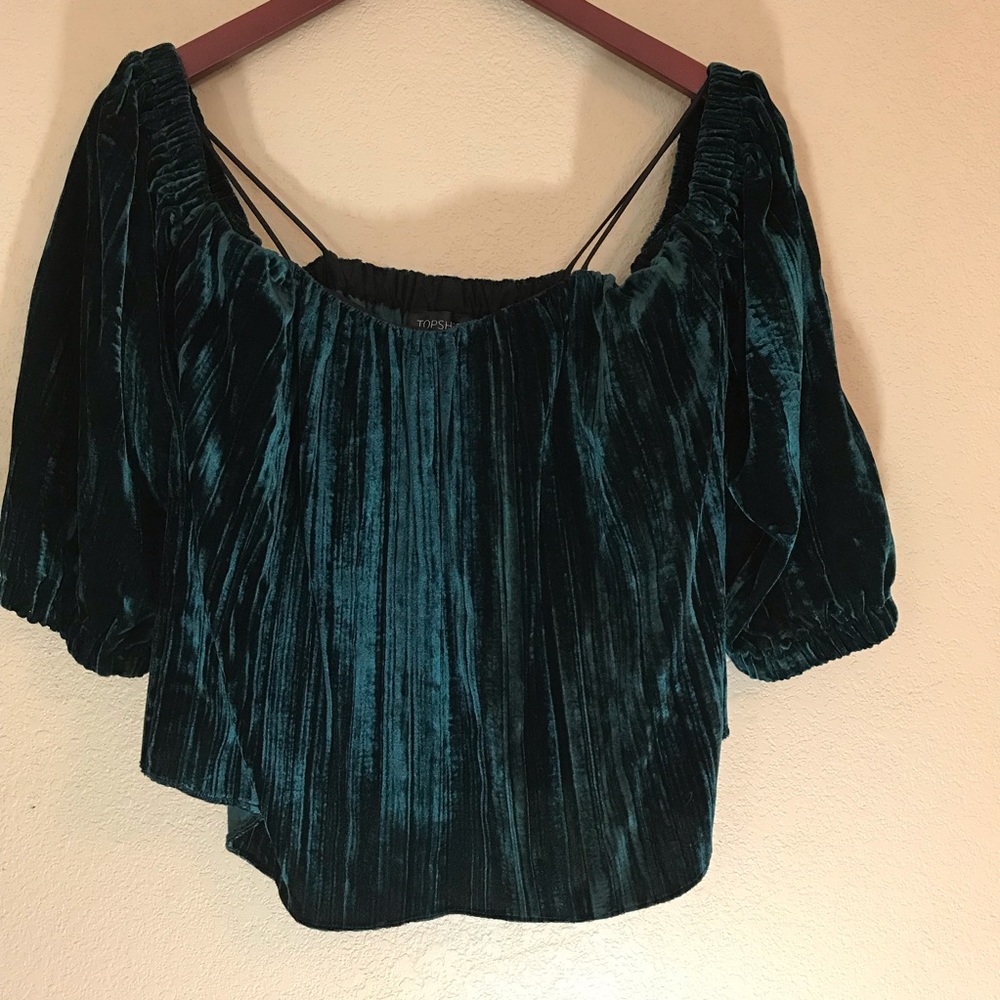 Green velvet Topshop size 6 off the shoulder top